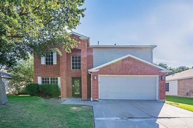 $337,000 | 6756 Ambercrest Drive | Southeast Arlington