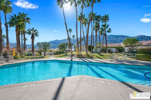 $575,000 | 1453 East Amado Road | Midtown Palm Springs