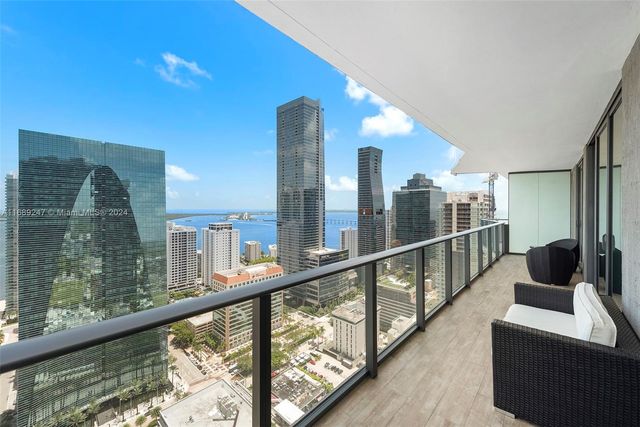 $999,000 | 1300 South Miami Avenue, Unit 3402 | Brickell