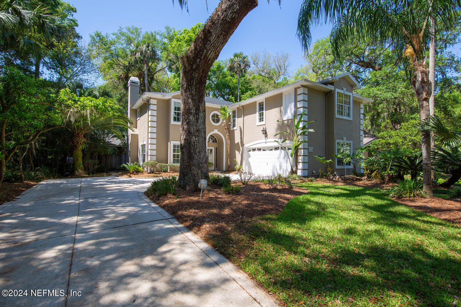 Grand 2-story home