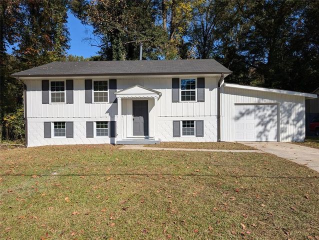 $265,000 | 6162 Crestview Lane | Vinton Woods