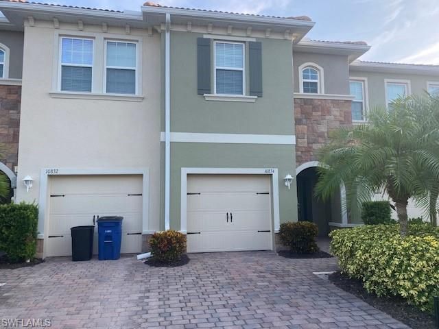 $2,400 | 10834 Alvara Way | Bonita Springs