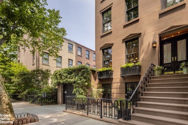 $11,000,000 | 219 Kane Street | Cobble Hill