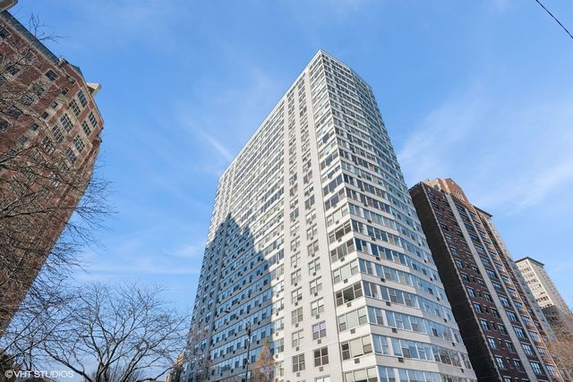 $159,000 | 3900 North Lake Shore Drive, Unit 6D | Lake View East