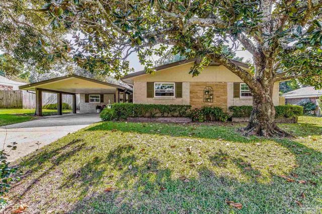 $620,000 | 203 Firethorn Road | Gulf Breeze