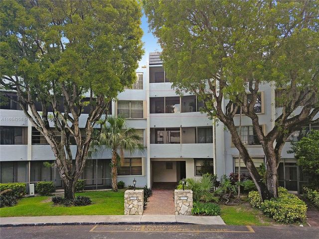 $304,999 | 10852 North Kendall Drive, Unit 317 | Kendall