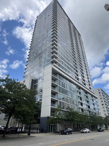 $2,095 | 1720 South Michigan Avenue, Unit 2212 | South Loop