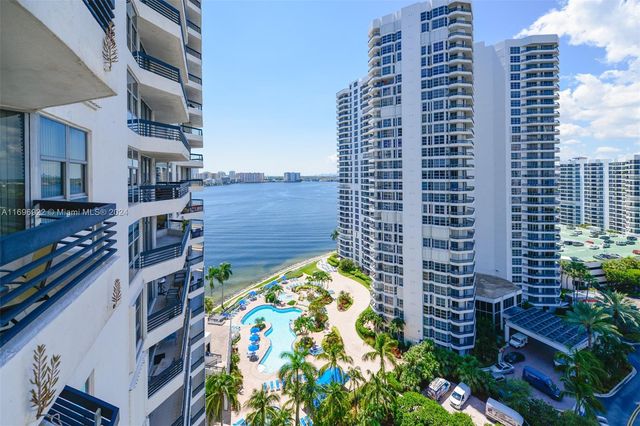 $3,300 | 19195 Northeast 36th Court, Unit 1703 | Mystic Pointe Tower 100