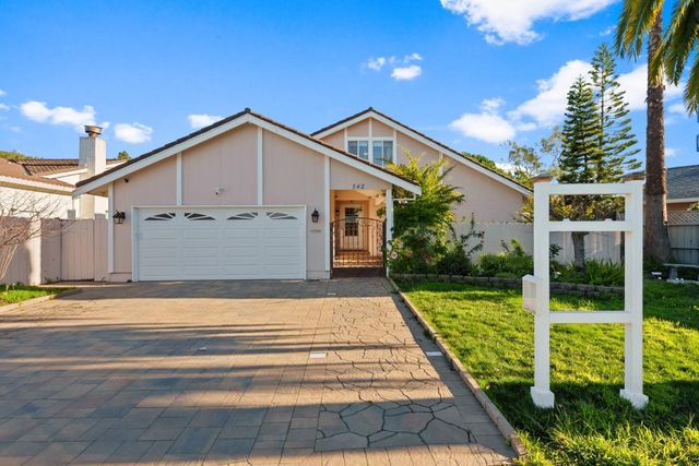 Houses for Sale in Redwood Shores: Your Ultimate Home Buying Guide - Researching Houses for Sale