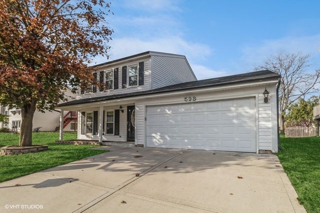 $390,000 | 598 Nekoma Drive | Carol Stream