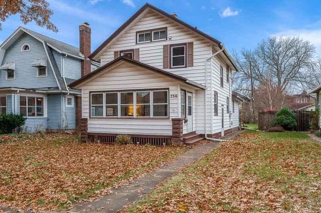 $179,900 | 2316 Cumberland Street | Edgewater - Rockford