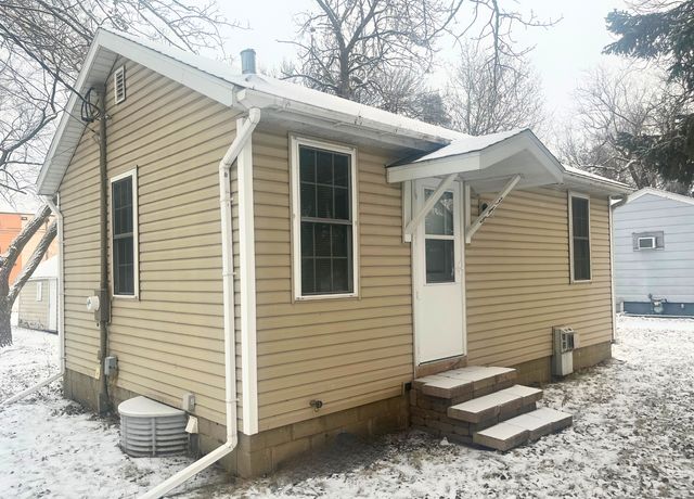 $109,900 | 348 32nd Avenue North | Seberger-Roosevelt