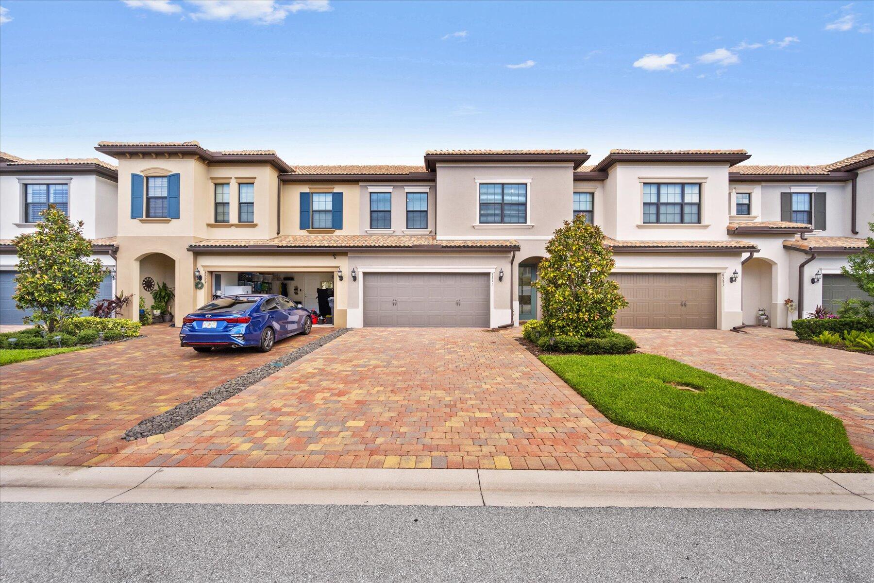 a house view with a outdoor space