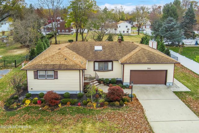 $669,900 | 261 Rues Lane | East Brunswick