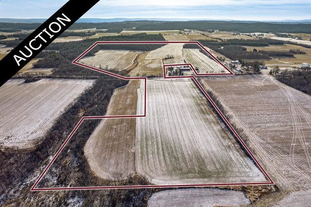 $500,000 | E9407 North Reedsburg Road | Excelsior