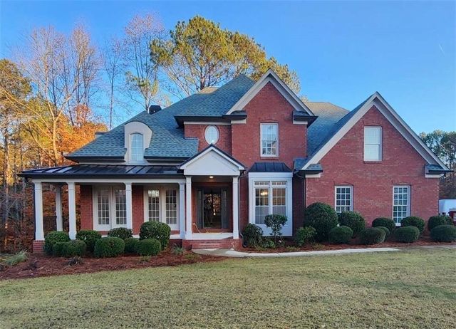 $1,098,000 | 6615 Callanwalde Court | Olde Atlanta Club