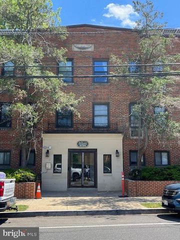 $352,000 | 3725 12th Street Northeast, Unit 102 | Brookland