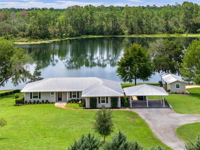 $899,999 | 1713 Reynolds Road