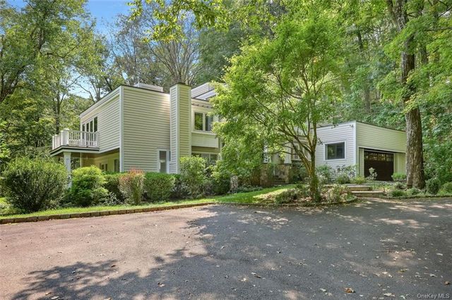 $1,295,000 | 106 Westchester Avenue | Scotts Corners