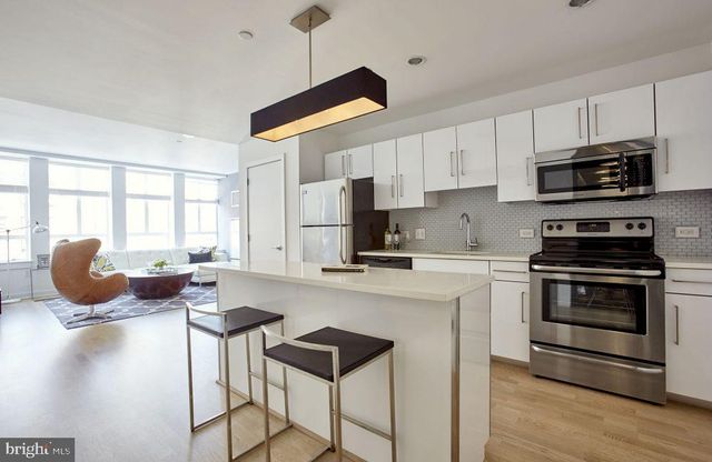 $2,217 | 1616 Walnut Street, Unit 1B2203 | Rittenhouse Square