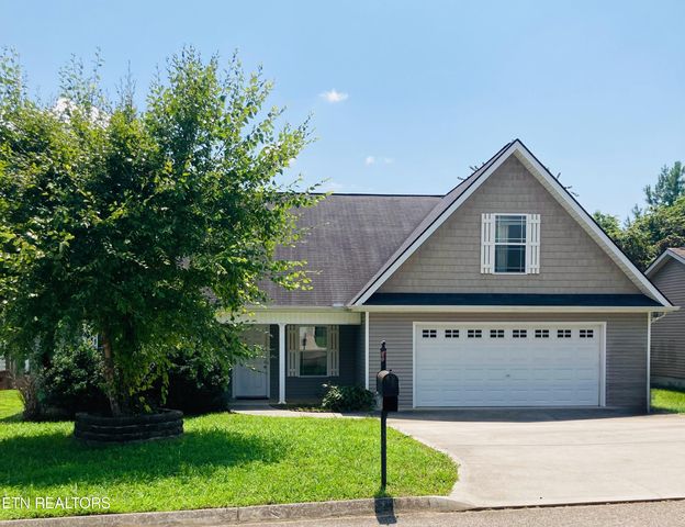 $449,900 | 7342 Kennon Park Lane | West Hills