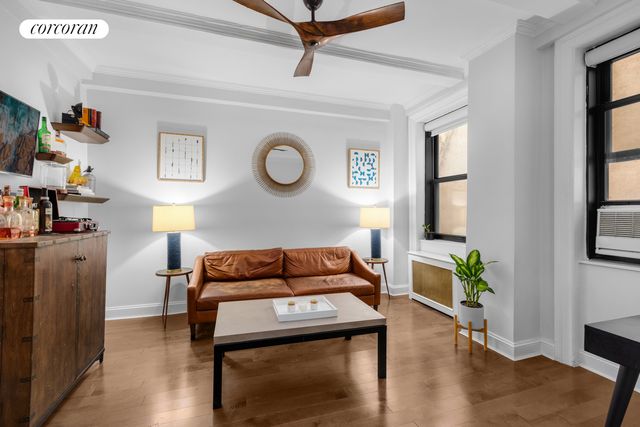 $5,995 | 35 West 82nd Street, Unit 1B | Upper West Side