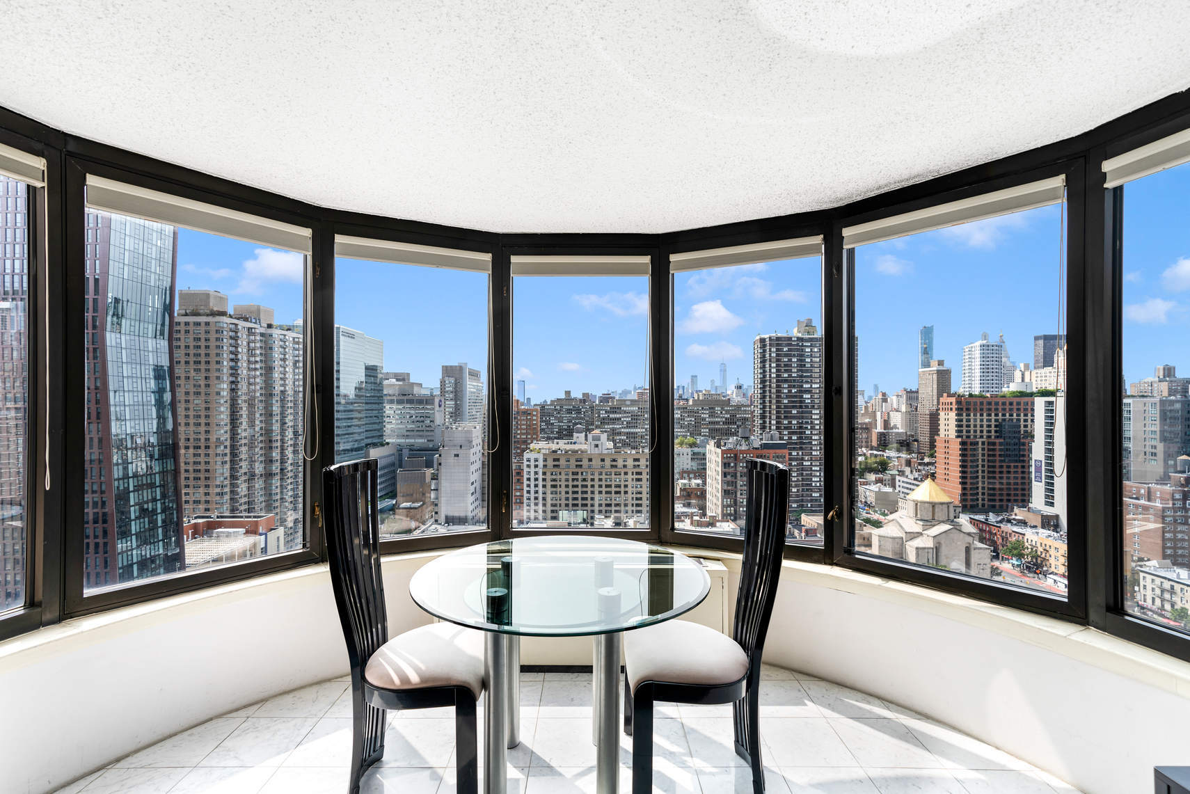 330 East 38th Street Unit 24o Manhattan Ny Compass