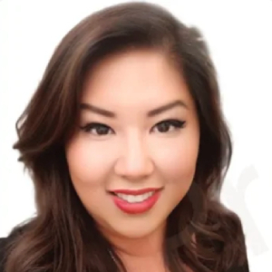 Linda Nguyen, Agent in  - Compass