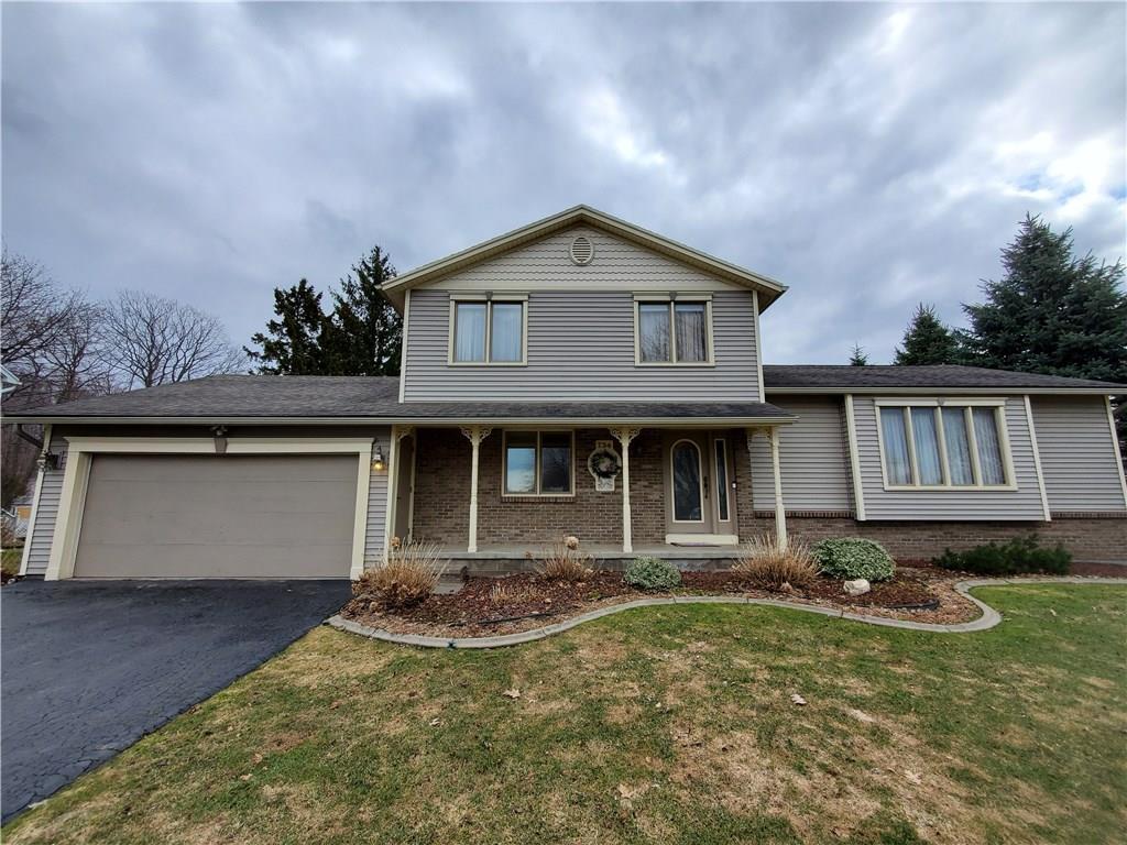 734 Close Circle, Webster, NY 14580 | Compass