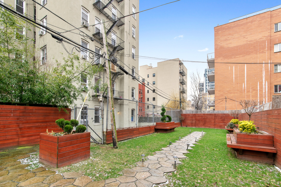 111 South 3rd Street, Unit 1D, Brooklyn, NY 11249 | Compass