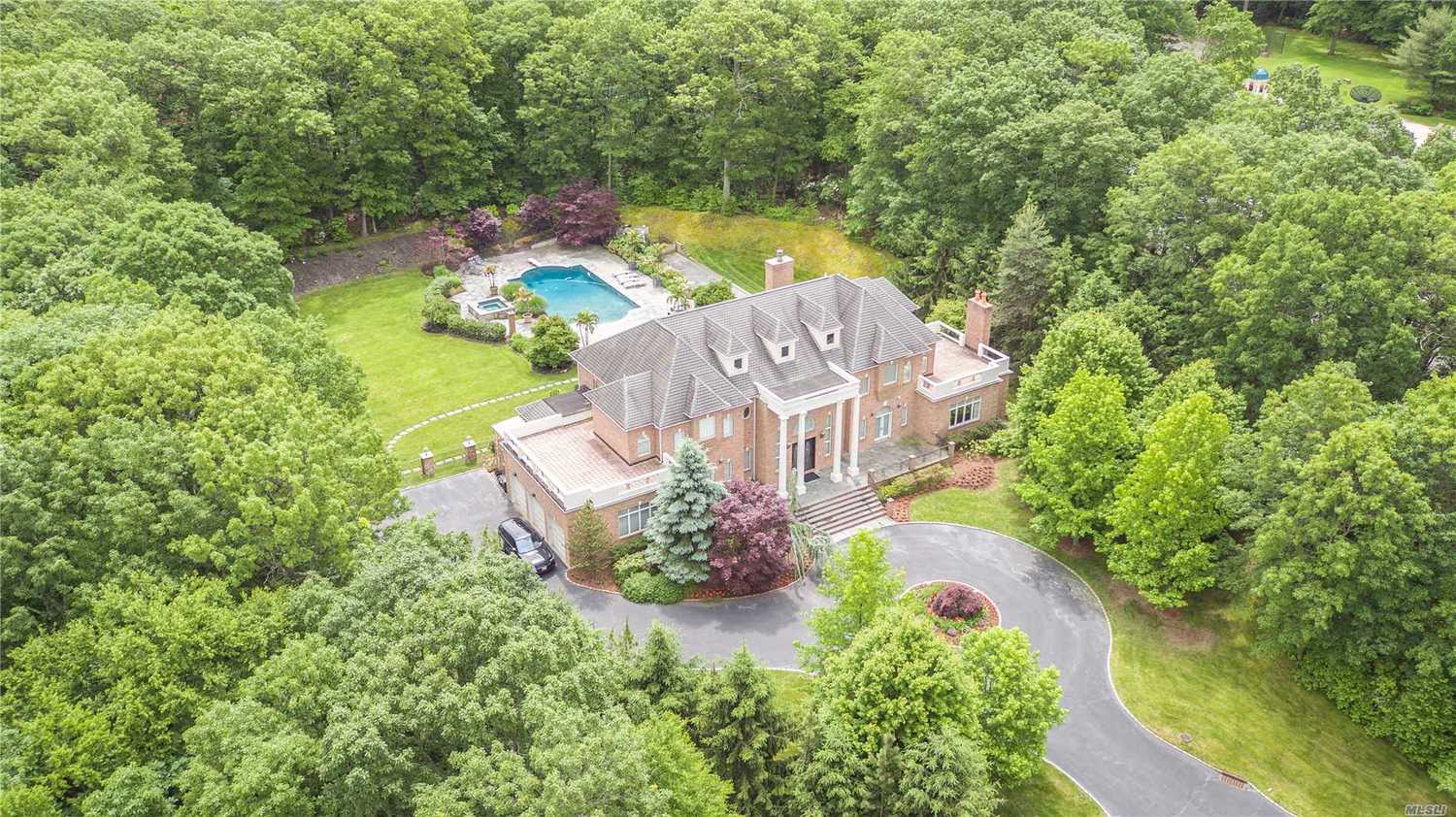 7 Wash Hollow Road, Oyster Bay, NY 11771 | Compass