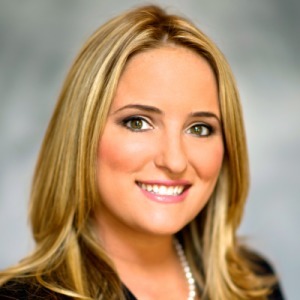 Stephanie Montalbano, Agent in  - Compass