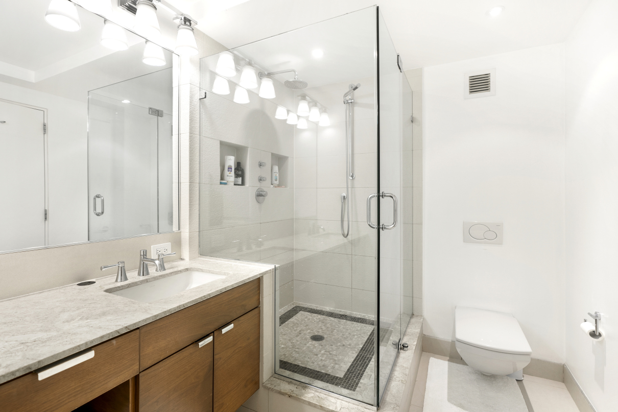 196 East 75th Street, Unit 10FG | Compass