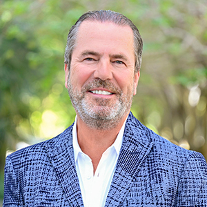 Headshot of Robert Gaymer-Jones