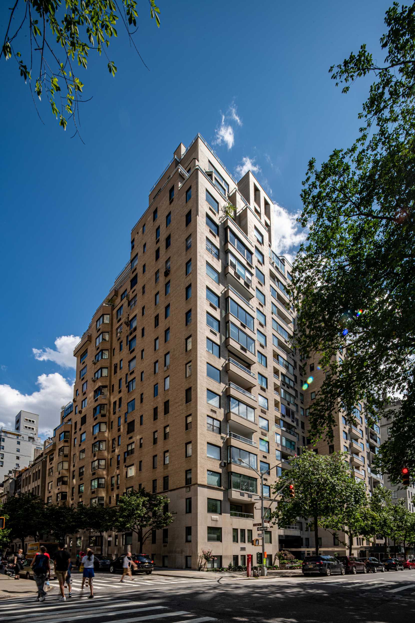 860 5th Ave in Manhattan, NY | Compass