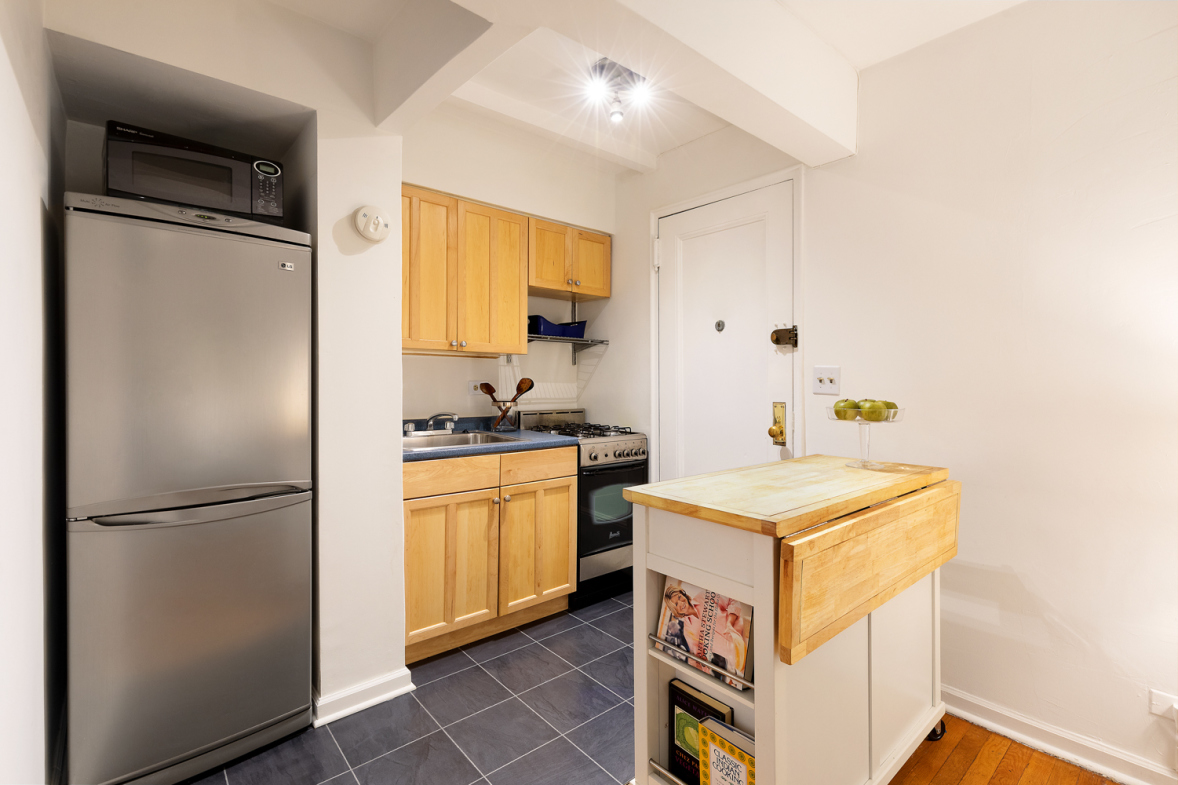 50-54 East 8th Street, Unit 1G